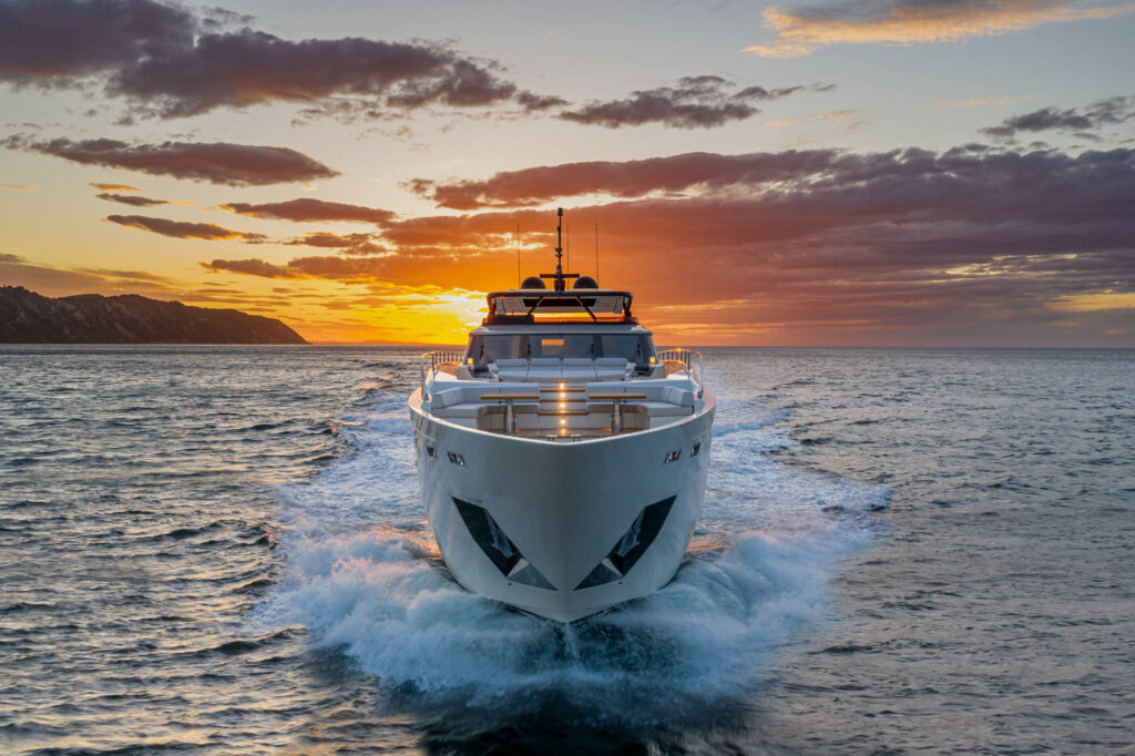 Ferretti Yachts 1000