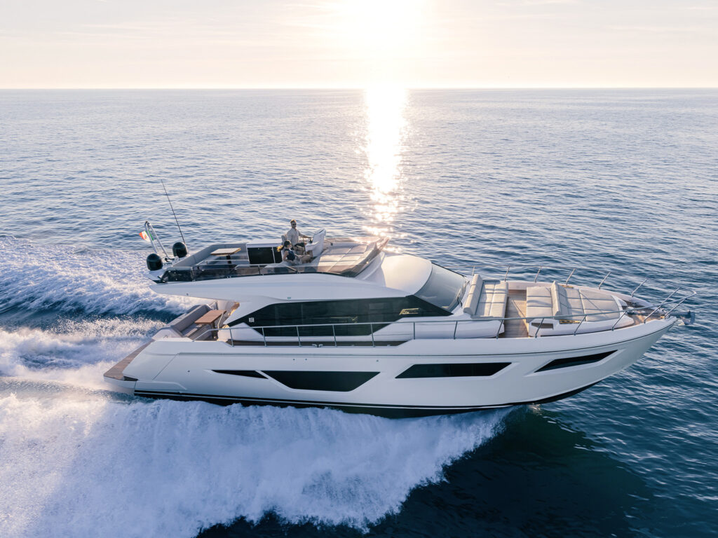 Ferretti Yachts 580