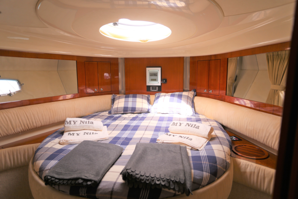 Fairline Targa 52 inside 4