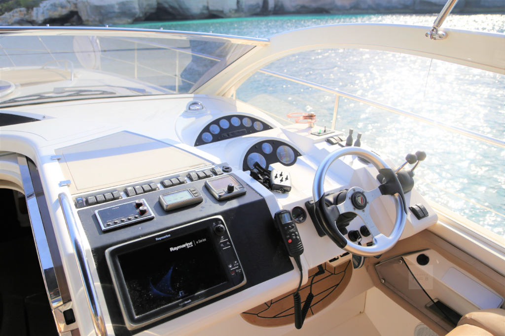 Fairline Targa 52 outside 6