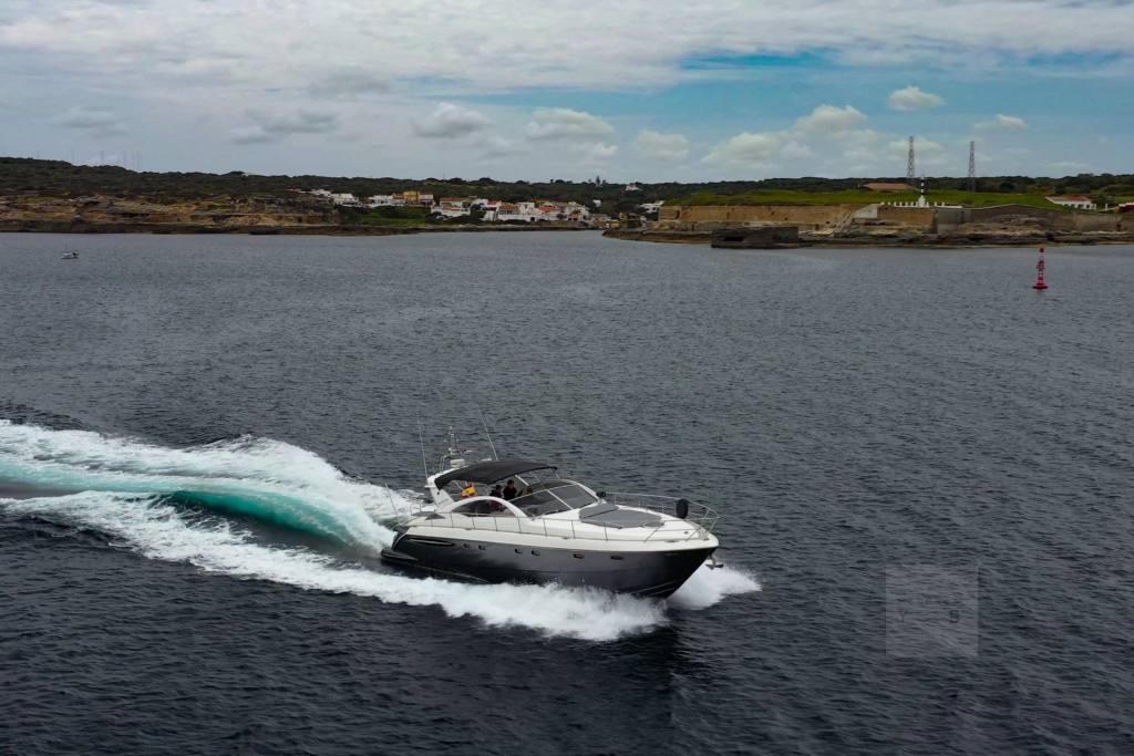 Fairline Targa 52 outside 5