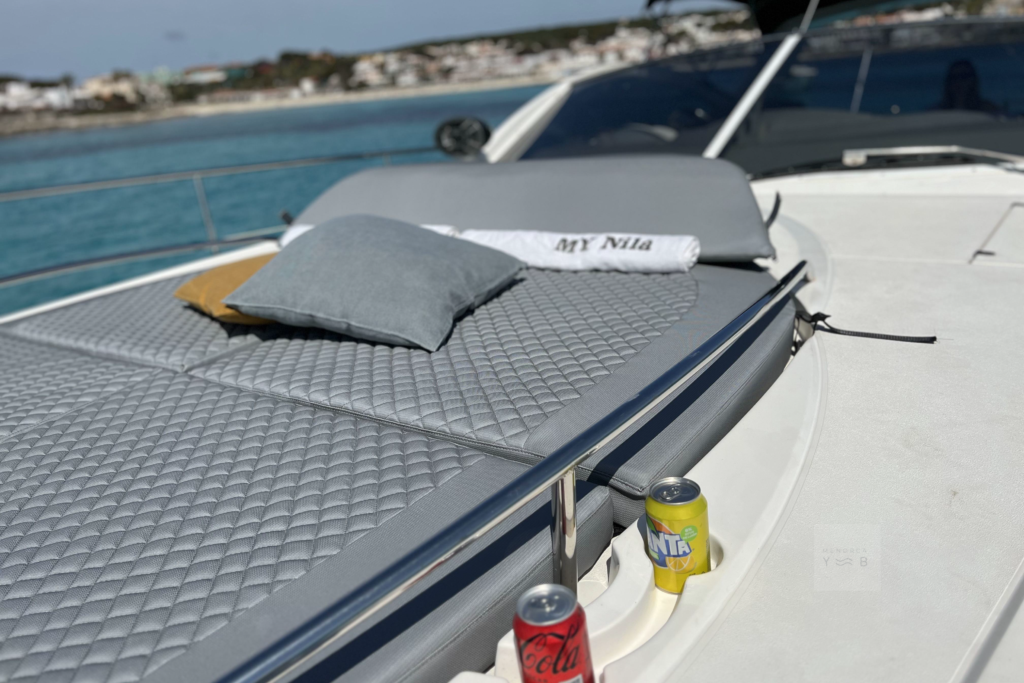 Fairline Targa 52 outside 7