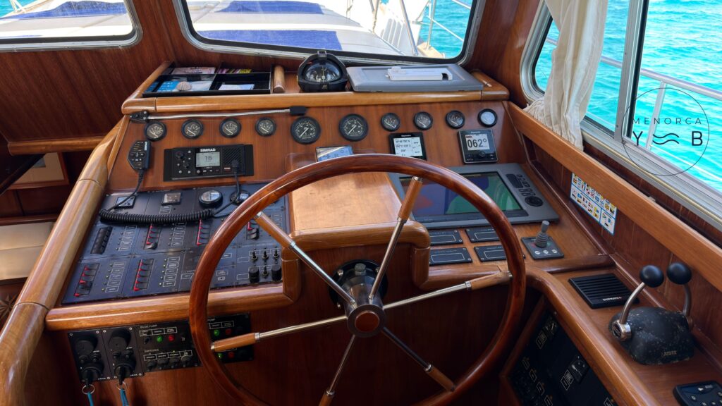 Menorquin Yachts 180